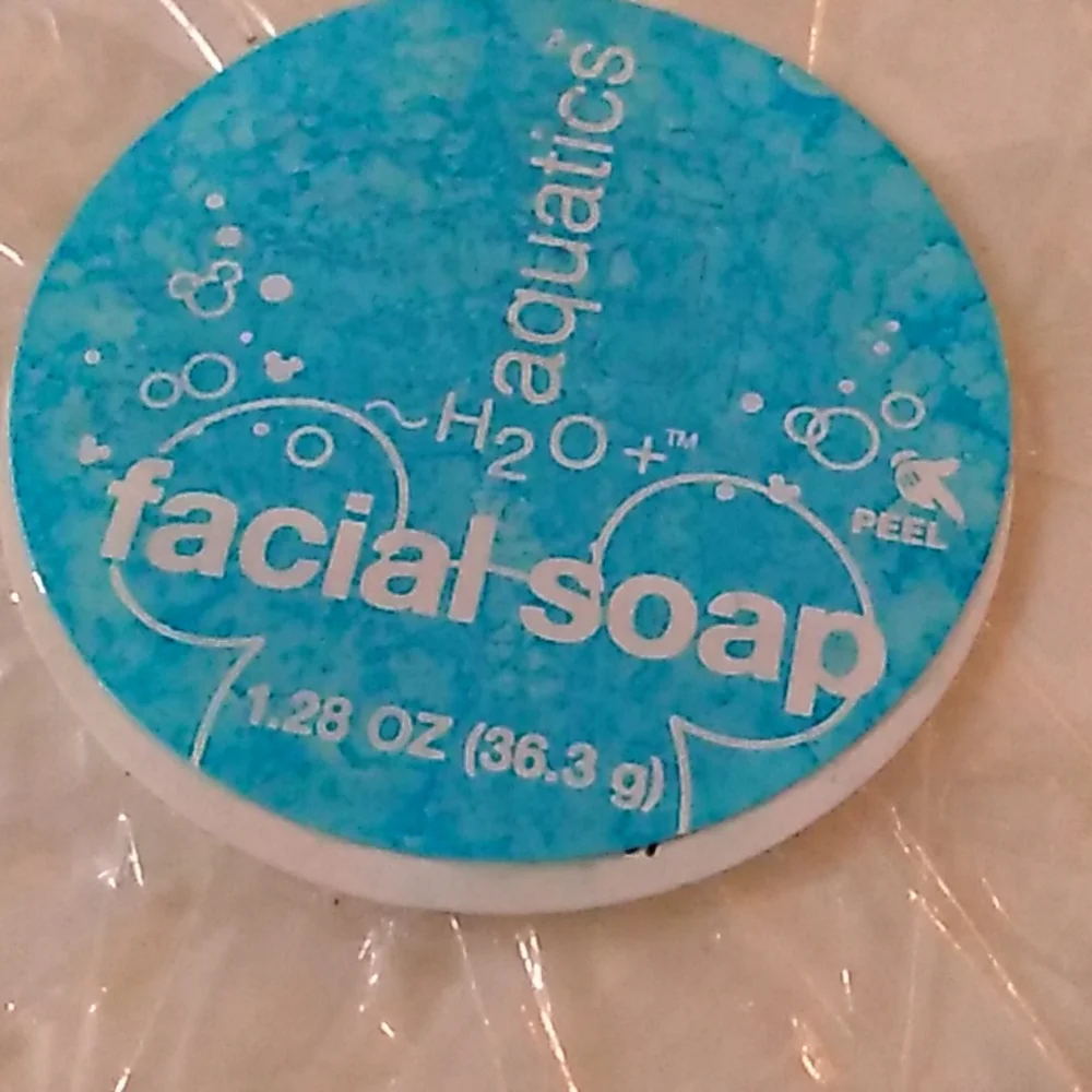 Disney Aquatics 5 Facial Bars Soap + 1 Bath Soap New